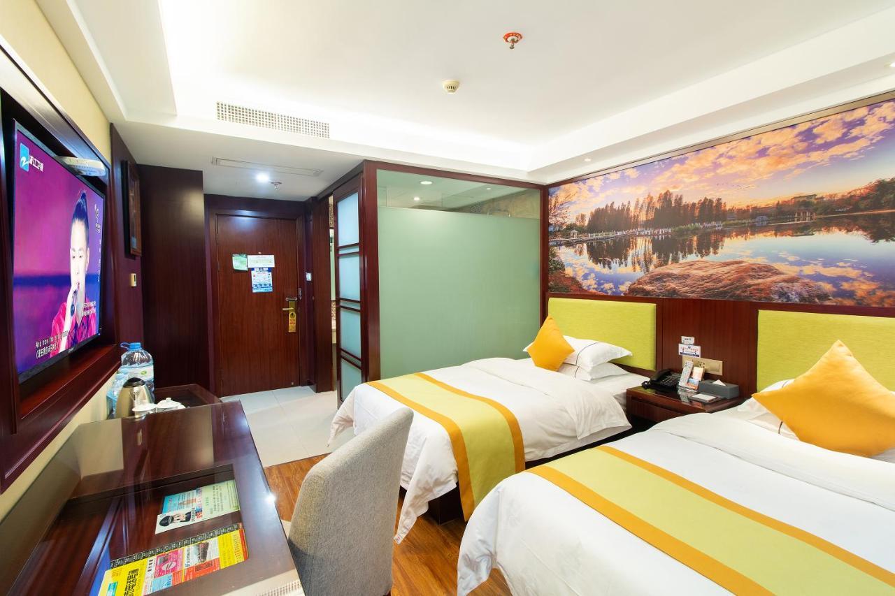Ruide Hotel Yiwu  Exterior photo