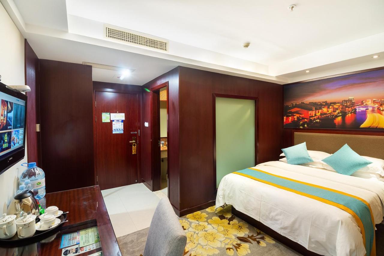 Ruide Hotel Yiwu  Exterior photo